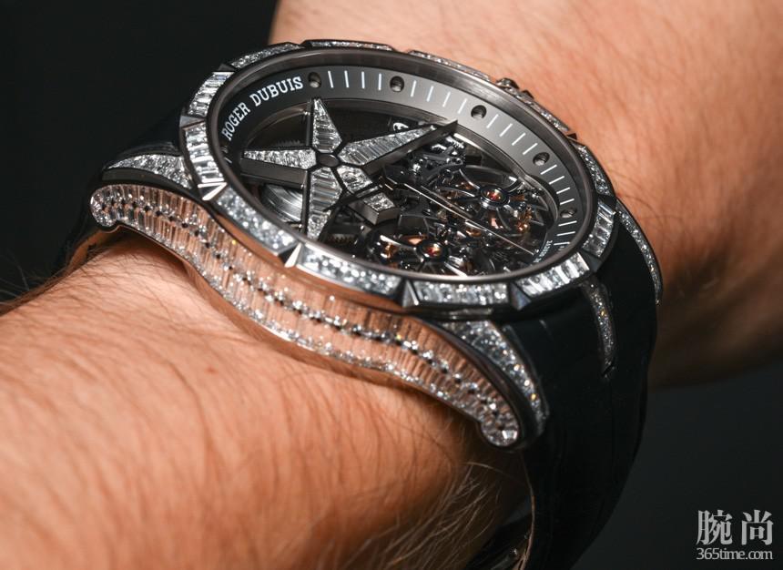 Roger-Dubuis-Excalibur-Star-of-Infinity-aBlogtoWatch-12.jpg