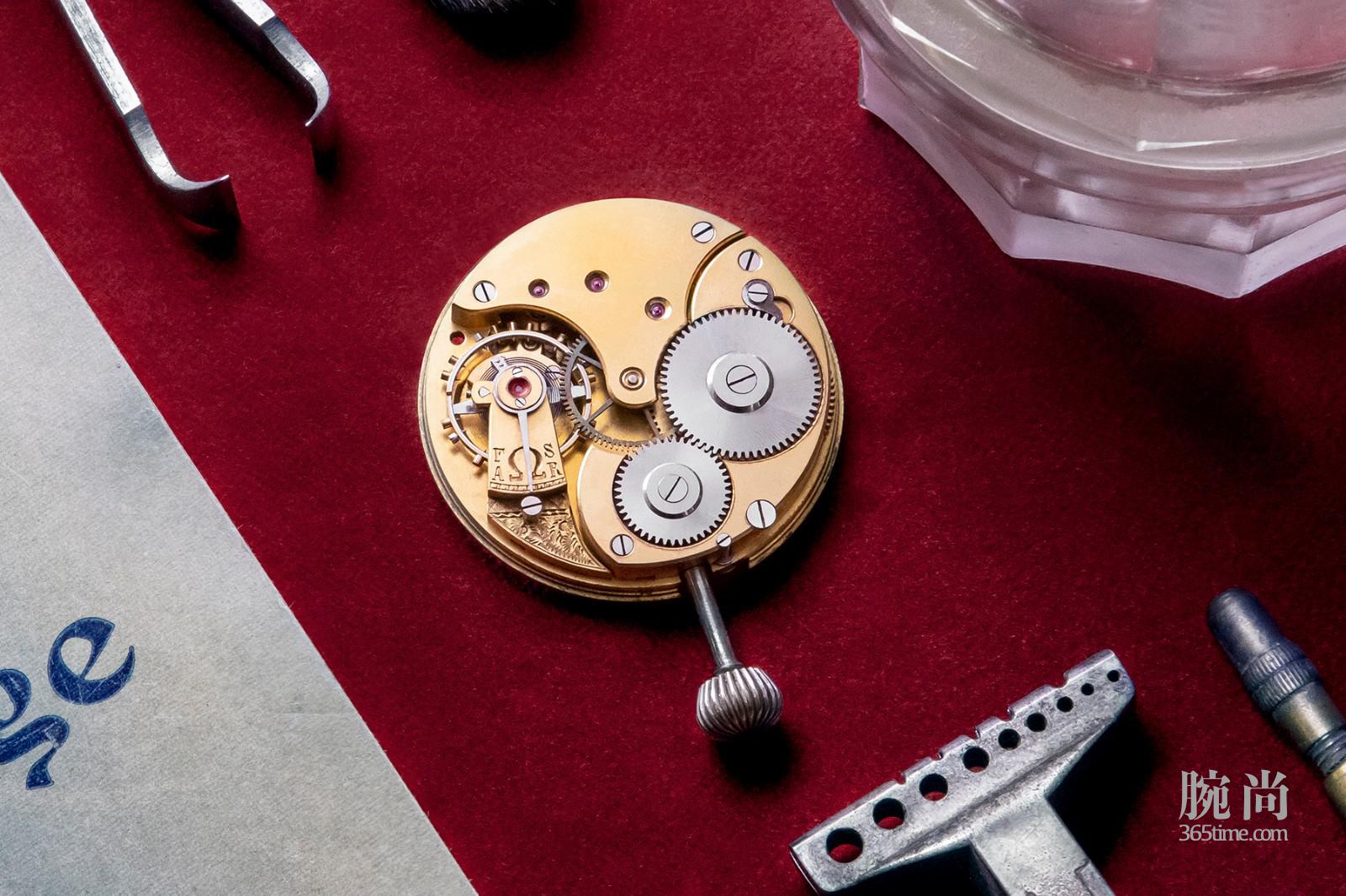 19-ligne-OMEGA-Calibre-125th-anniversary-Omega-1.jpg