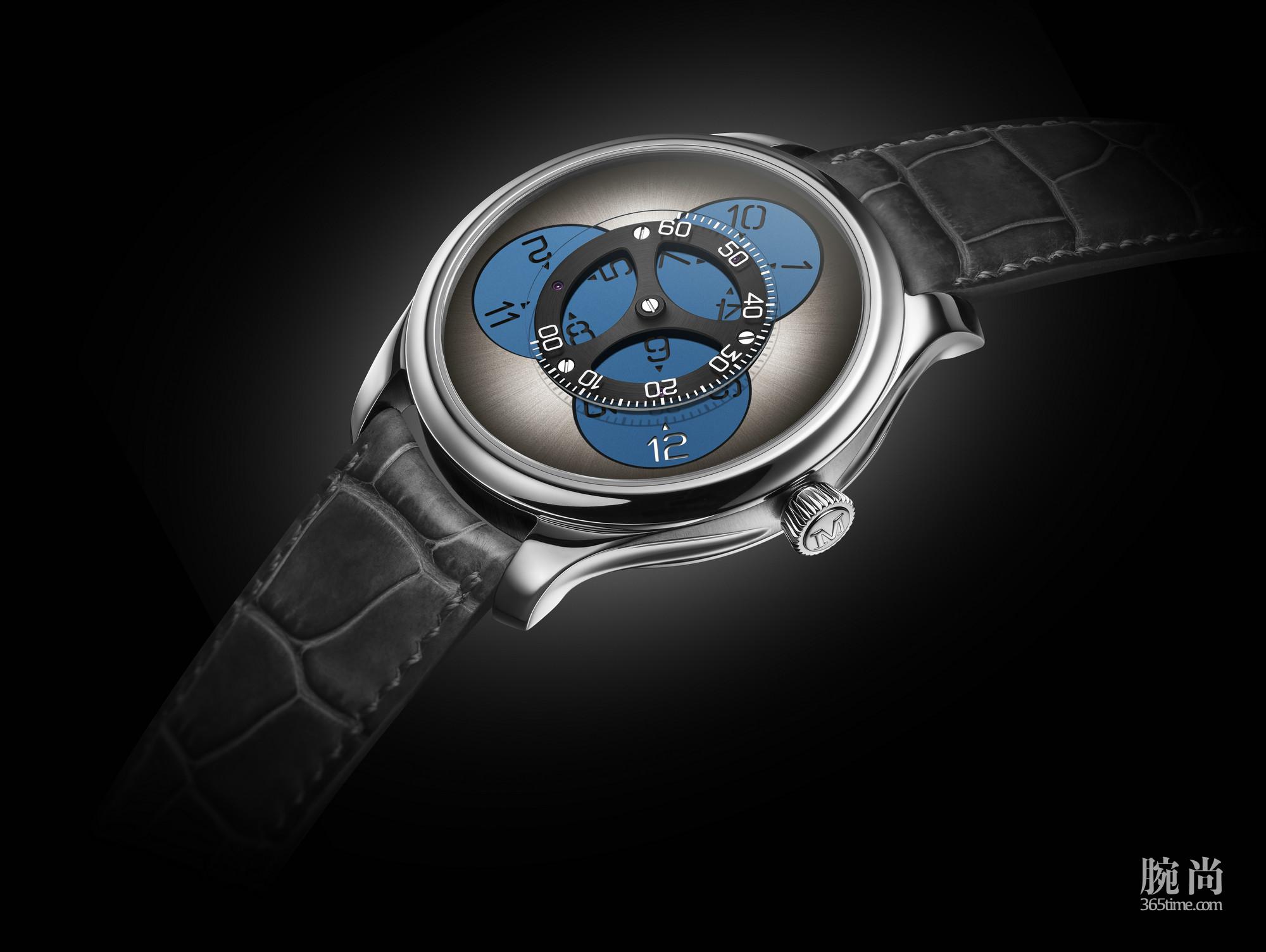 HMoser_1806-0202_Endeavour Flying Hours_WG_Super Luminova_med res_AMB.jpg