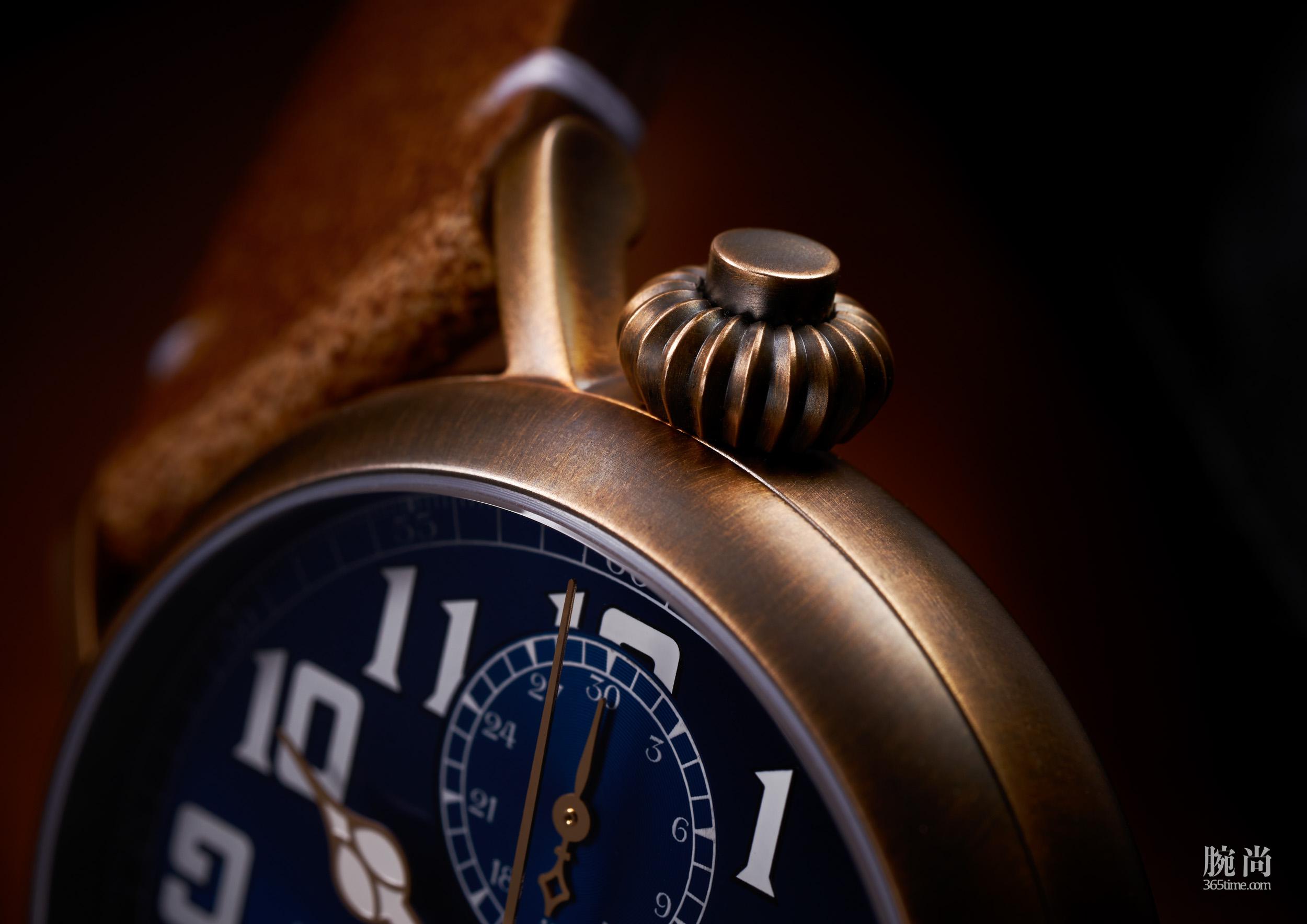 longines-thehourglass-avigation-2.jpg