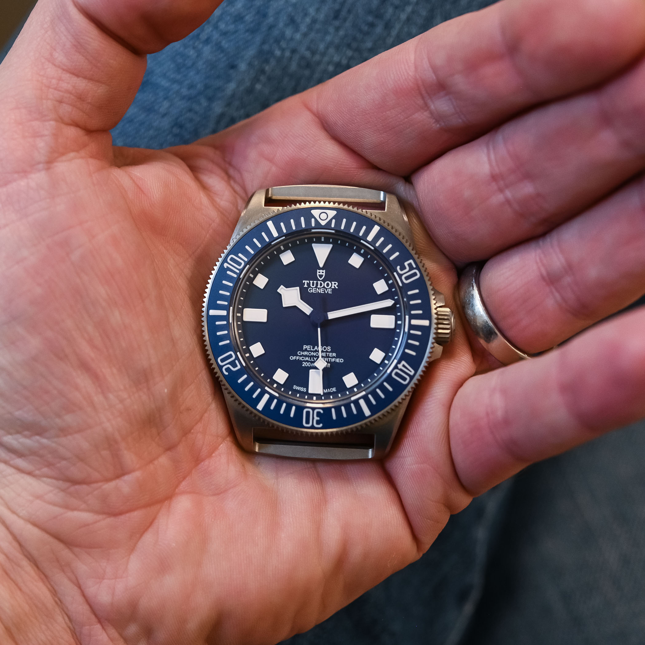 Tudor-Pelagos-FXD-Marine-Nationale-m25707b-0001-review-7.jpeg