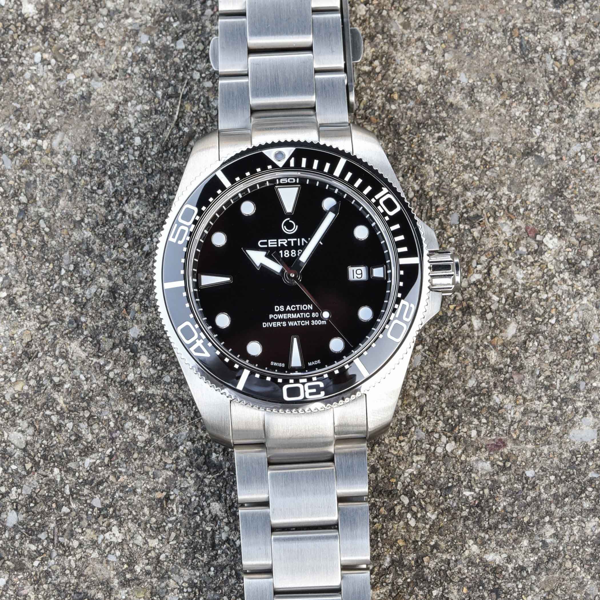 Certina-DS-Action-Diver-43mm-Powermatic-80-Update-2022-Ceramic-C032.607.11.051.00-hands-on-review-4.jpg