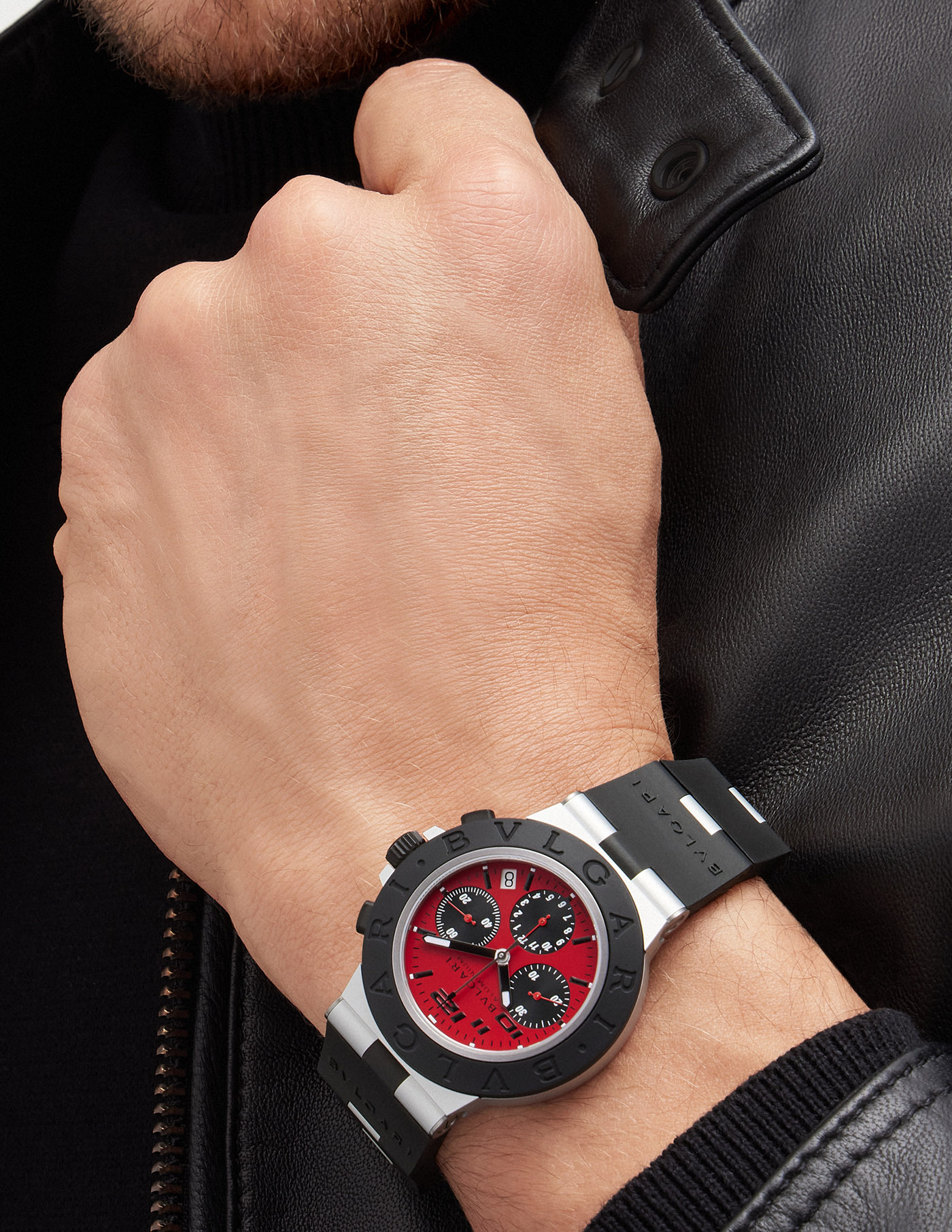 Bulgari-Aluminium-Chronograph-Ducati-Special-Edition-6.jpeg
