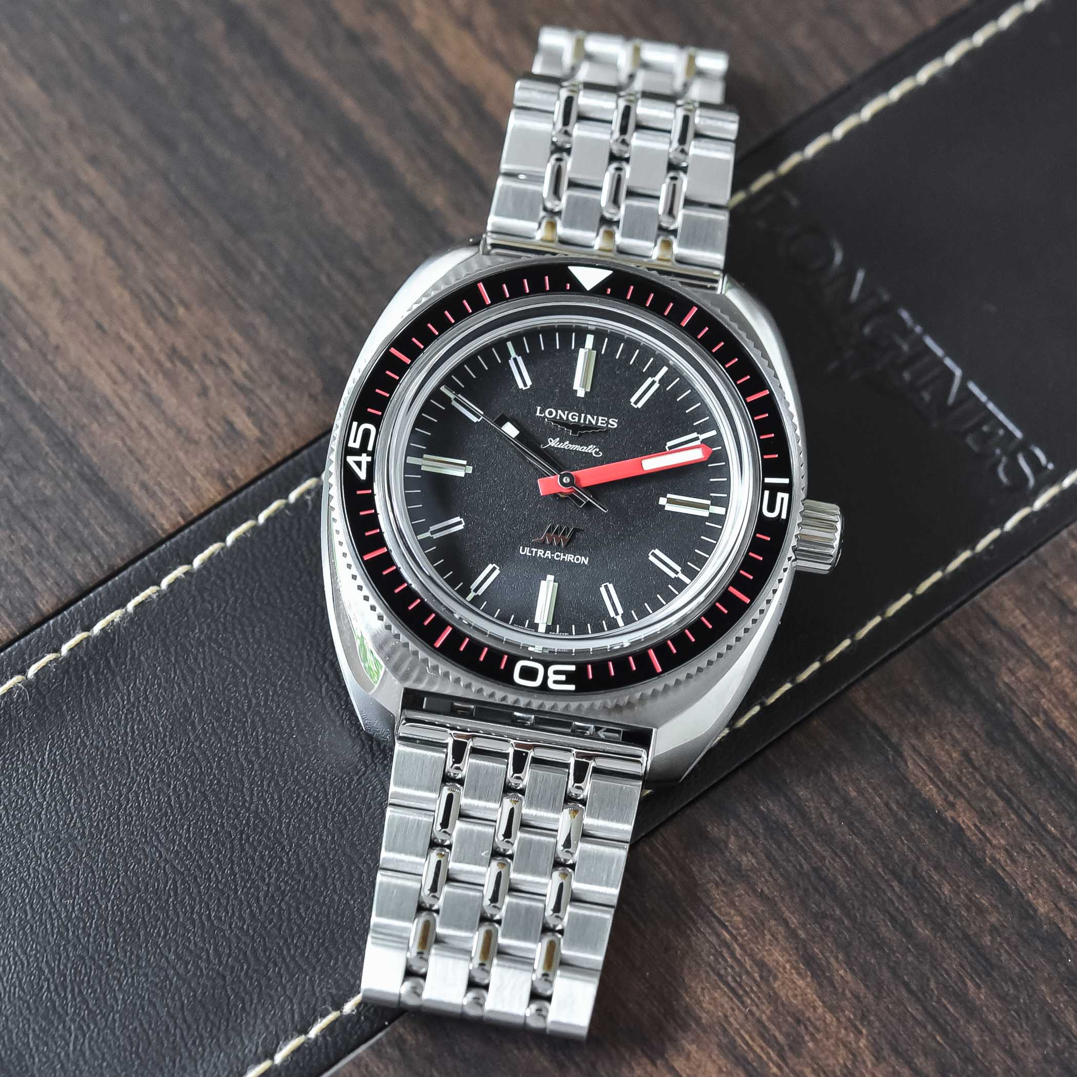2022-Longines-Ultra-Chron-Diver-Re-Edition-hands-on-10.jpeg
