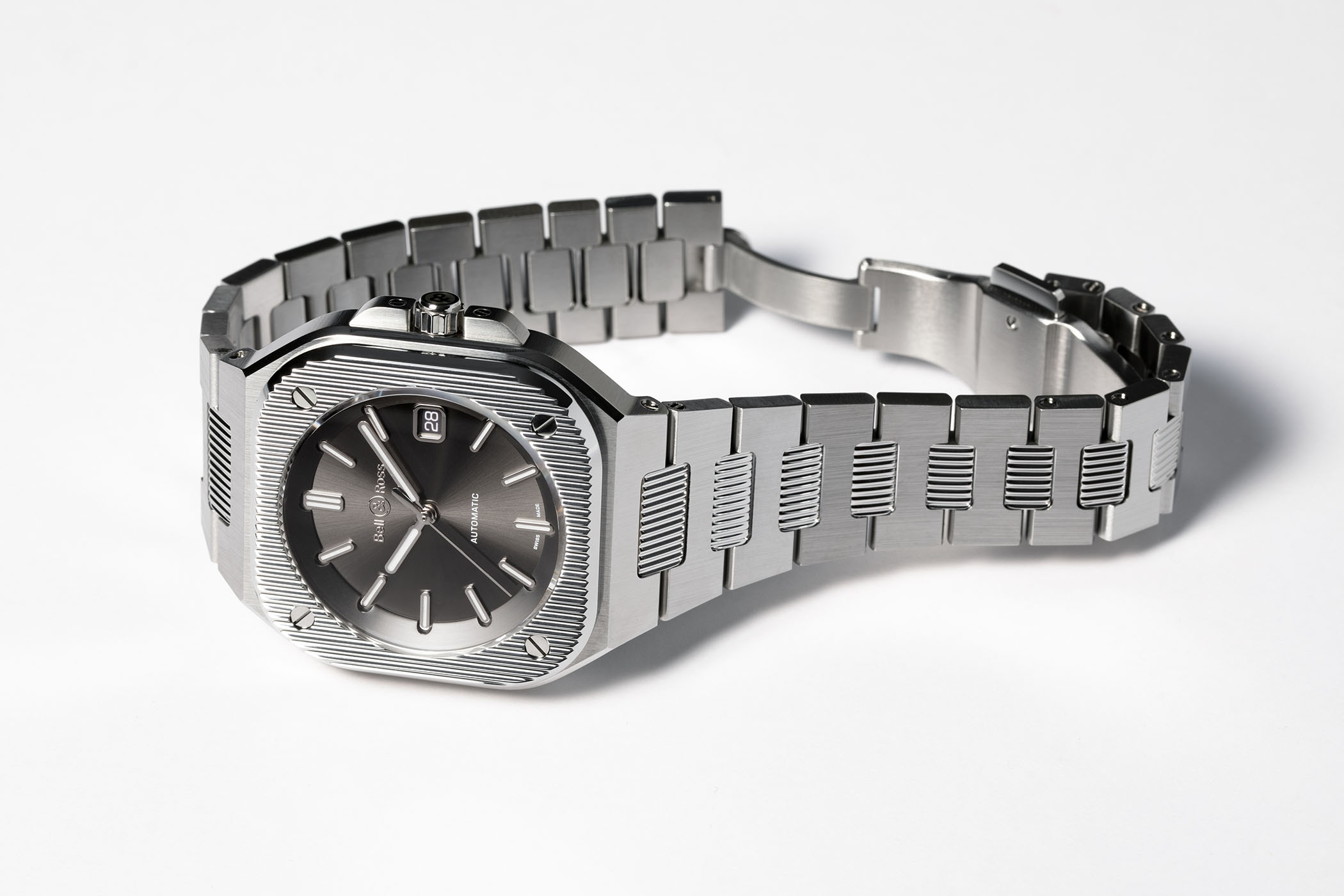 Bell-and-Ross-BR-05-Artline-Limited-Edition-2.jpeg