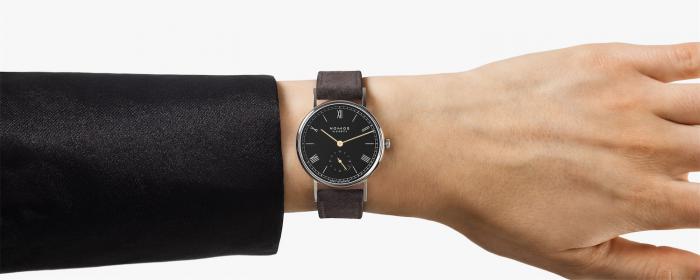 NOMOS Glashütte推出全新女士腕表Ludwig 33 noir