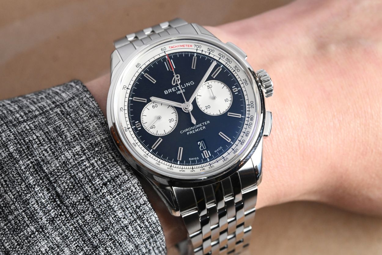 Breitling-Premier-42mm-B01-4.jpeg