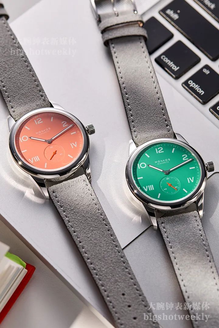 NOMOS新色又到，Club Campus Electric Green/Cream Coral，你是會起名字的~ 