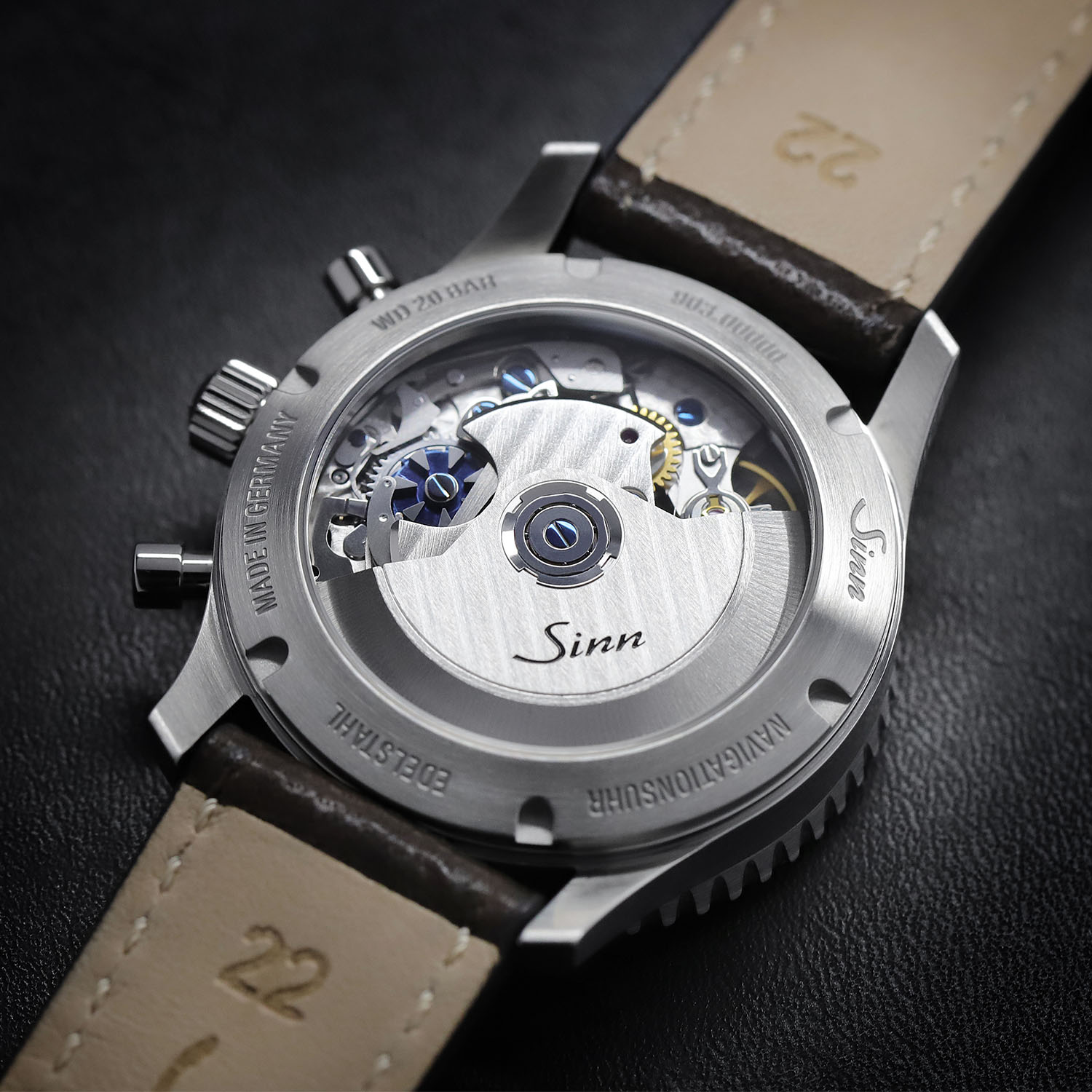 Sinn-903-St-Navigation-Chronograph-new-version-2024-update-4.jpg