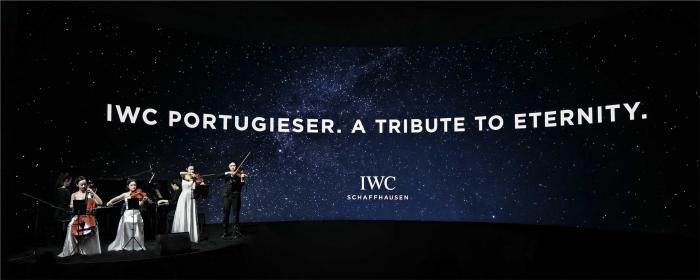 IWC萬(wàn)國(guó)表攜手品牌大使谷愛(ài)凌與物理學(xué)家布萊恩·考克斯 于上海油罐藝術(shù)中心舉辦獨(dú)家活動(dòng)