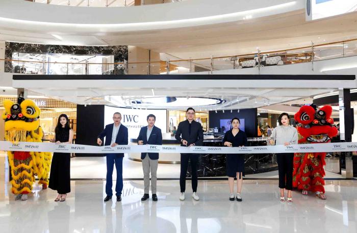 IWC萬(wàn)國(guó)表全新葡萄牙系列主題巡展首站南通正式揭幕