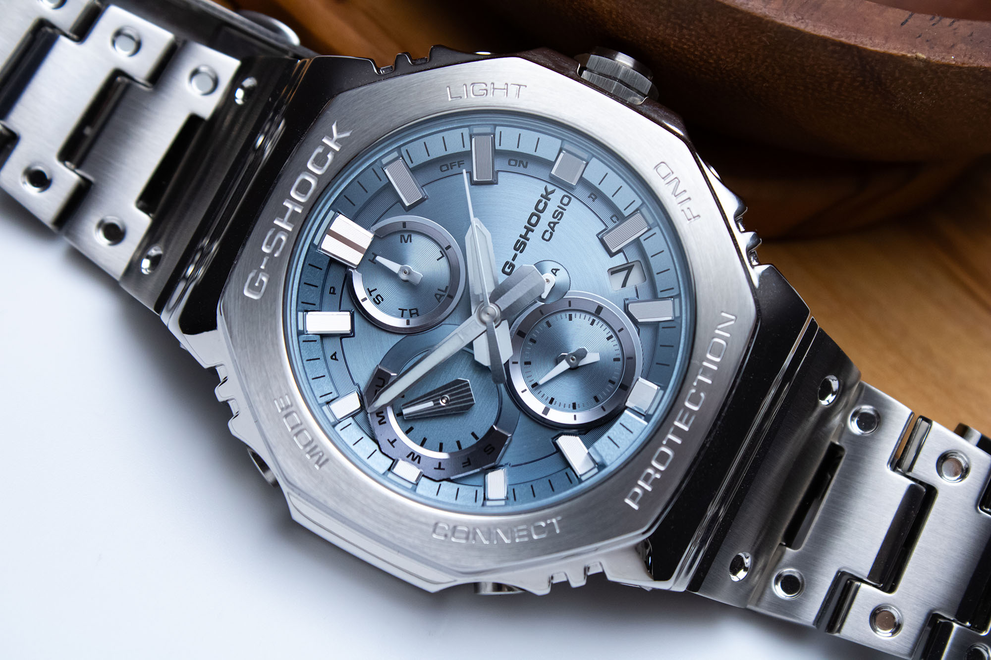 Casio-G-Shock-GMC-B2100AD-2A-LOR-Crop-1 (1).jpg