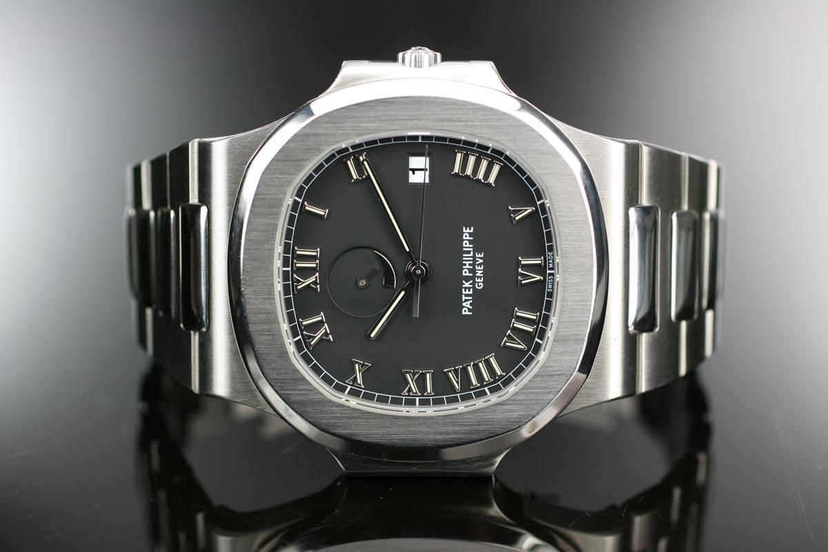 Patek-Philippe-Nautilus-History-part-2-evolutions.jpg