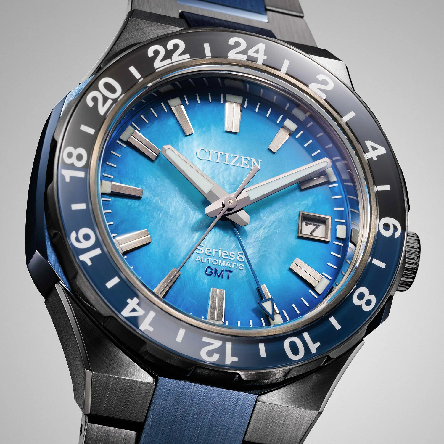 Citizen-Series-8-880-Mechcanical-GMT-Limited-Edition-mother-of-pearl-NB6036-52N-4.jpg