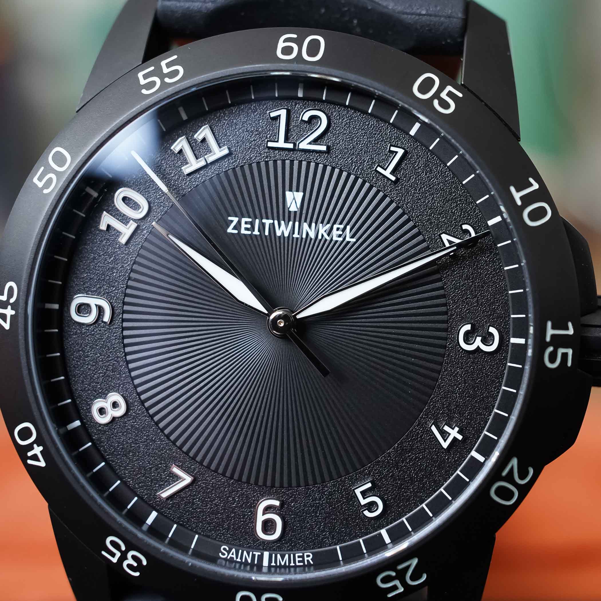 Zeitwinkel-240-Noir-sports-watch-review-5.jpg