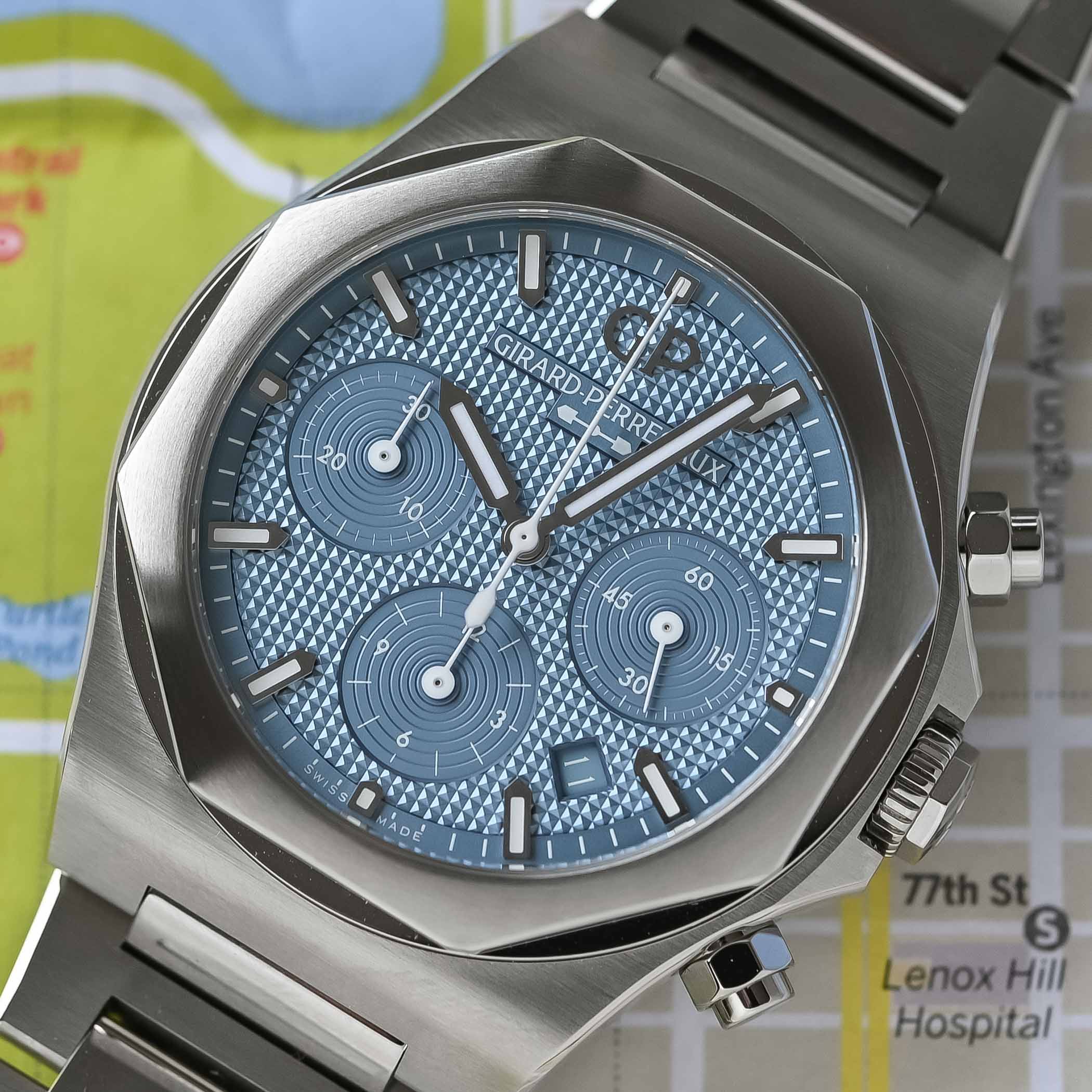 Girard-Perregaux-Laureato-Chronograph-Ice-Blue-Limited-Edition-2025-review-4.jpg