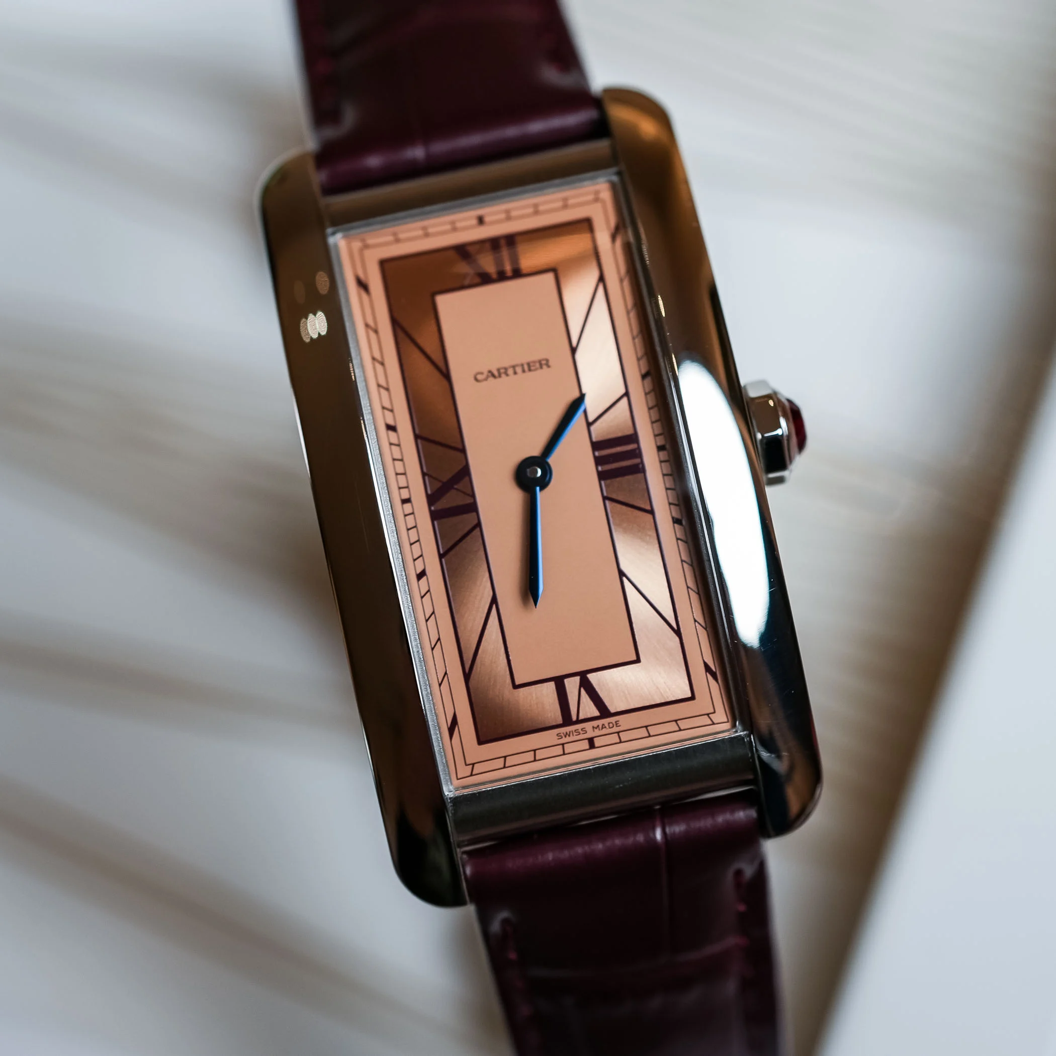 Cartier-Tank-Americaine-Art-Deco-Salmon-Sector-Dial-Platinum-WGTA0297-review-2.jpg