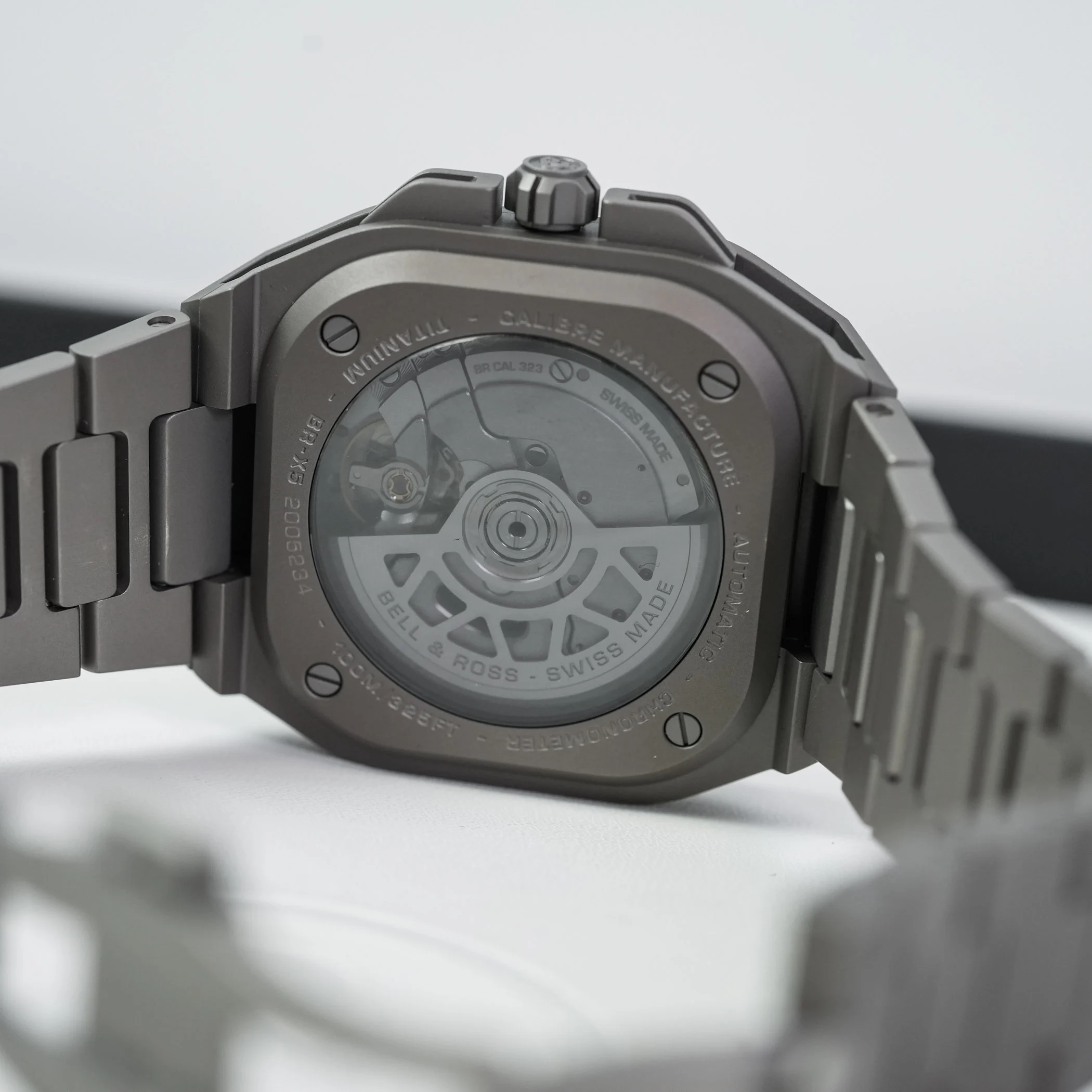 Bell-Ross-BR-X5-Black-Titanium-review-4.jpg