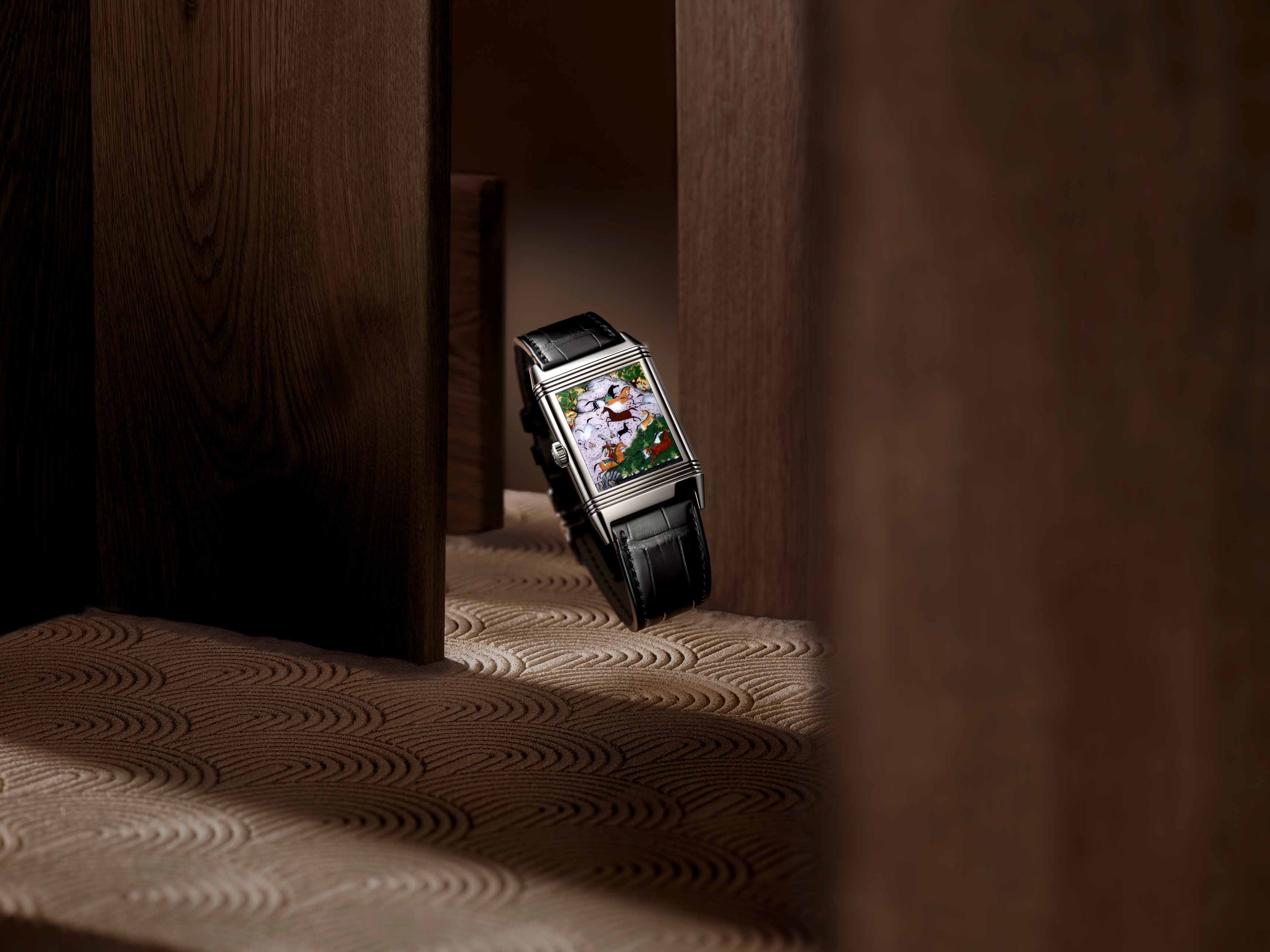 2025_Q39334S4_REVERSO_SHAHNAMEH_LEVITATION2_DARKVERSION_sRGB_FULLSIZE.jpg