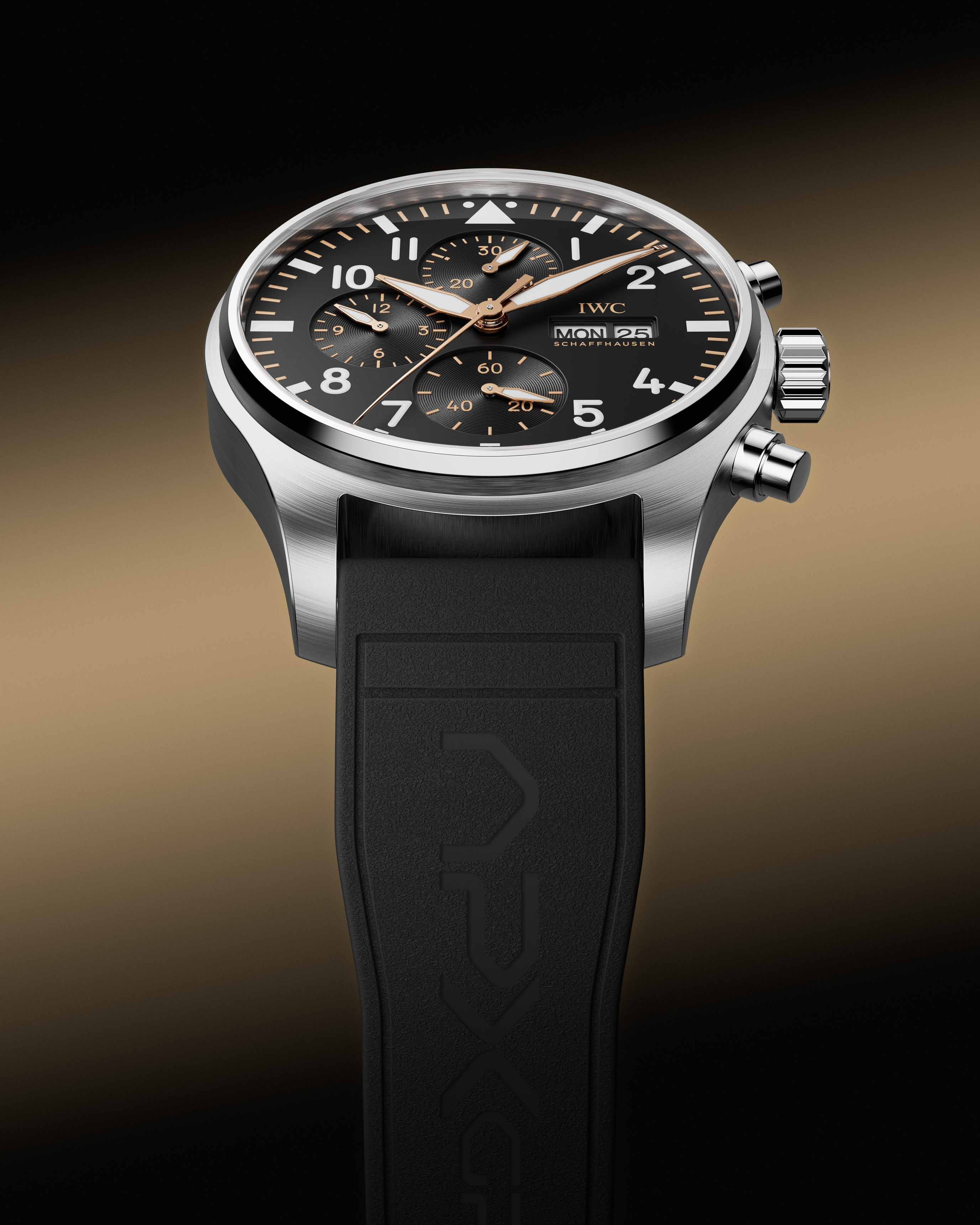 IWC萬國表發布三款飛行員計時腕表 靈感源自即將上映的電影《F1?》中的虛構車隊“APXGP”