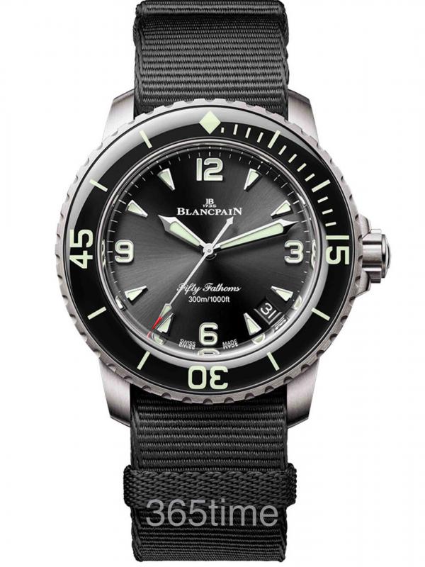 BlancPain寶珀五十噚42mm自動5010-12B30-NABA